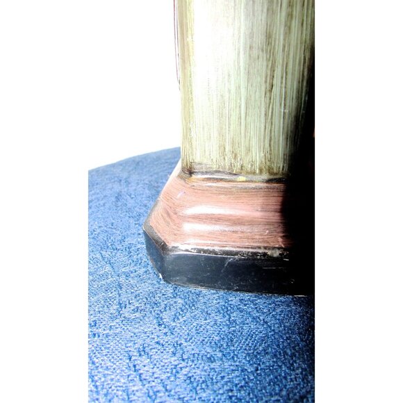 Vintage Ceramic Pineapple Table Lamp With Green & Brown Finish - Picture 3 of 7